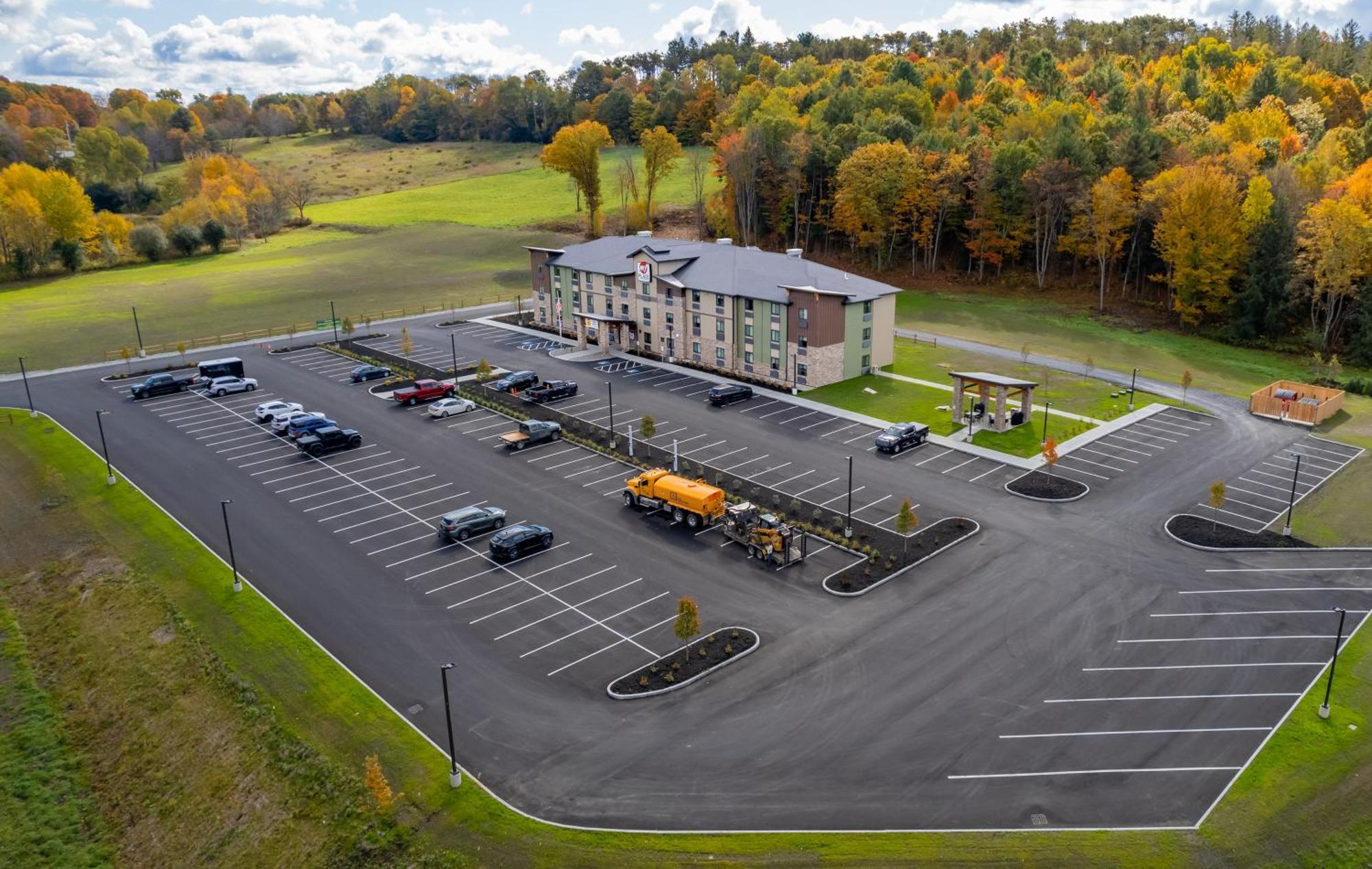 My Place Hotel-Randolph, Vt エクステリア 写真